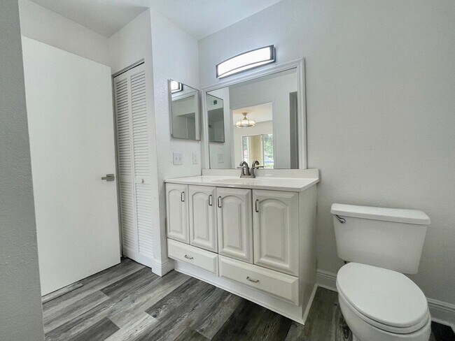 Building Photo - 1760 Palm Cove Blvd
