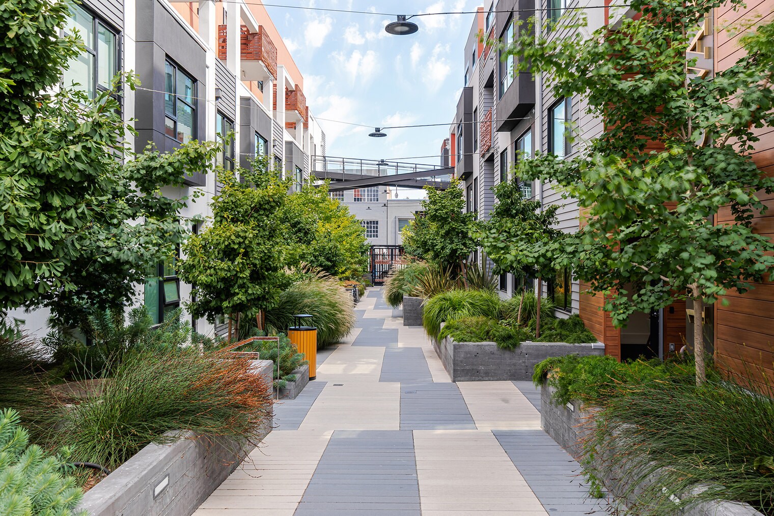 Building Photo - 1288 Howard St