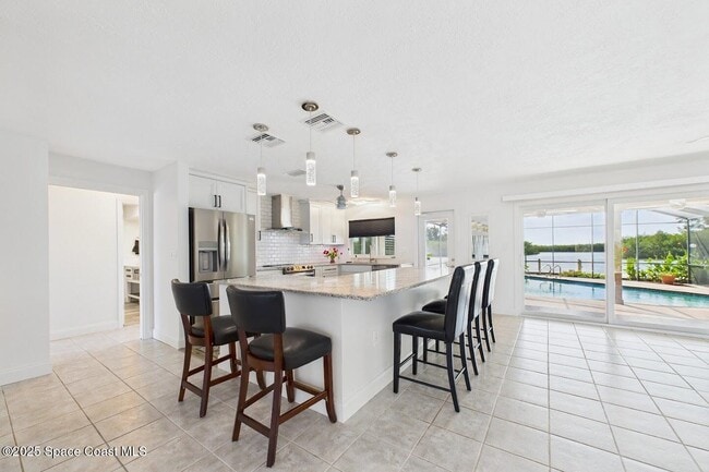 Building Photo - 778 Nassau Rd