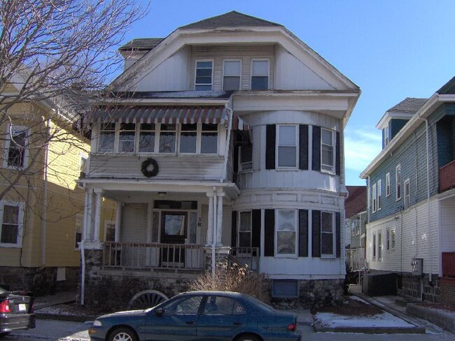 Building Photo - 38 Brainerd Rd