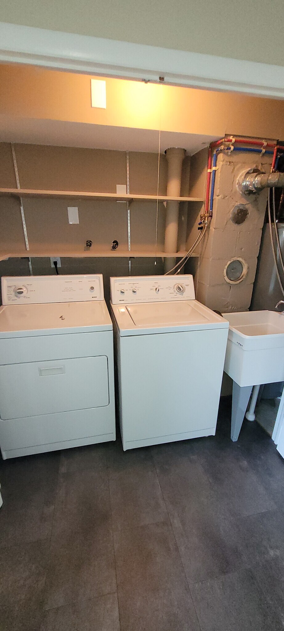 Laundry Area with W/D and Tub - 270 Riverview Rd