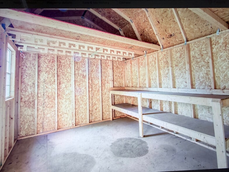 Building Photo - 201 Judith Dr