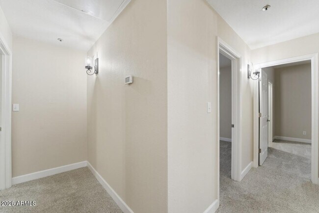 Building Photo - 9600 N 96th St