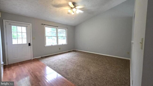Building Photo - 2725 Vivians Way