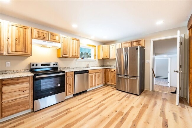 Building Photo - Craig Avenue 2228