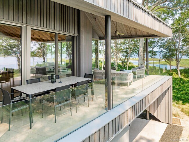 Building Photo - 47L S Ferry Rd