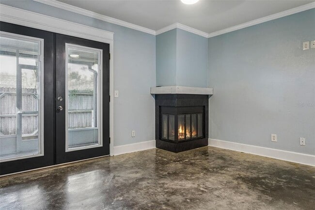 Building Photo - 5720 Dalden Dr
