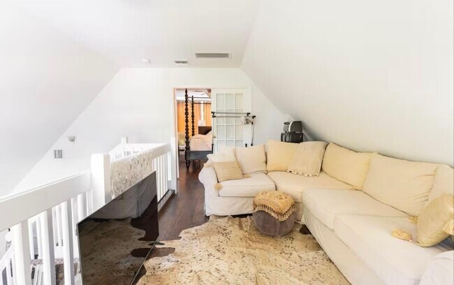 Building Photo - 1256 Palmetto Rd