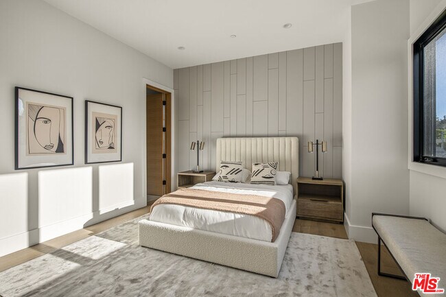 Building Photo - 17341 Amina Pl