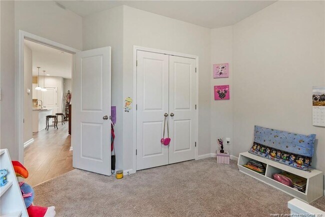 Building Photo - 601 Laurel Lake Rd