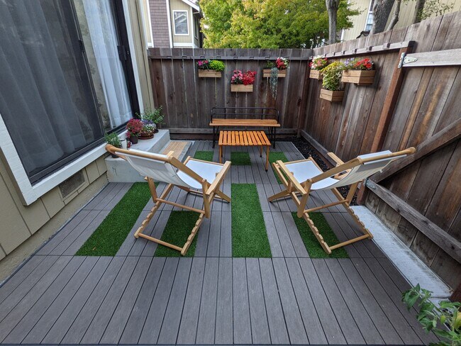Patio - 585 Valeri Ruth Ct