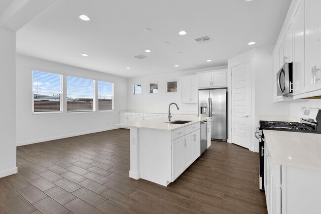 Building Photo - Brand New 4 bed/3 bath in Hawes Crossing C...