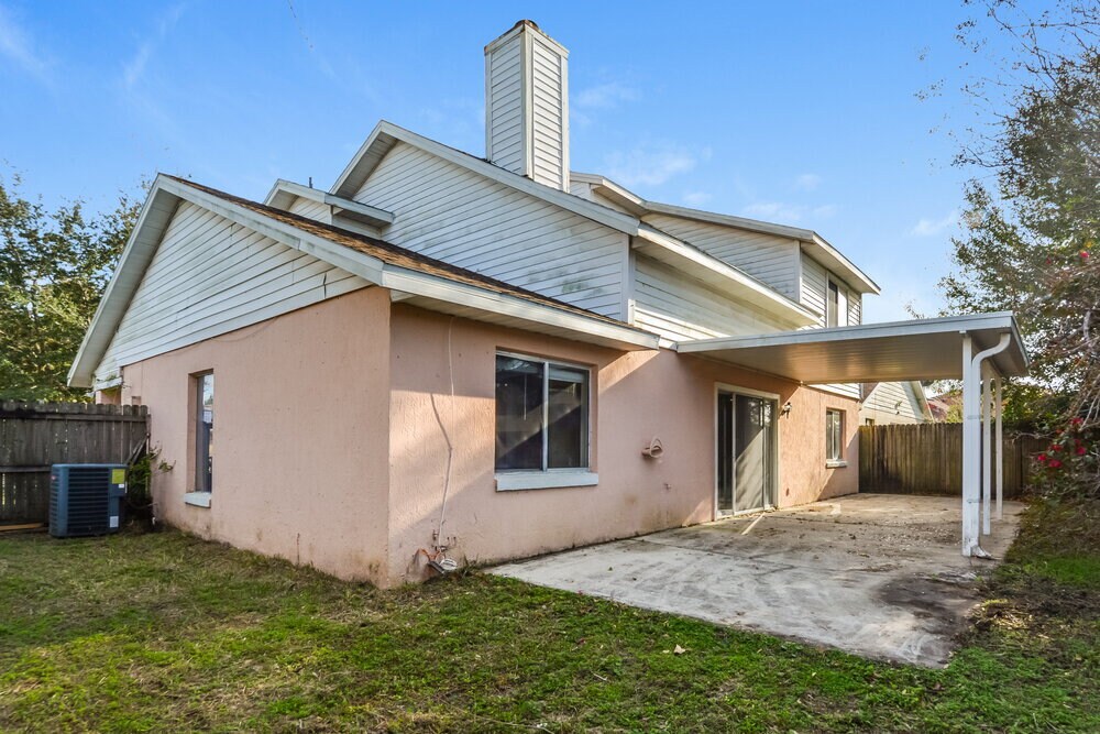 Building Photo - 490 Chicago Woods Cir