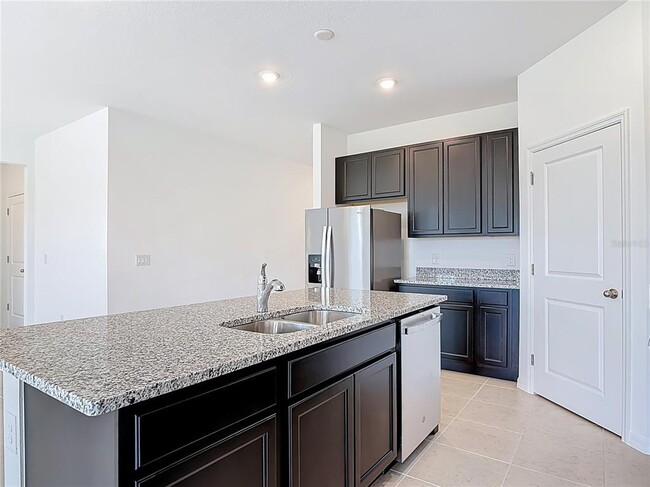 Building Photo - 1441 Arbor Hl Dr