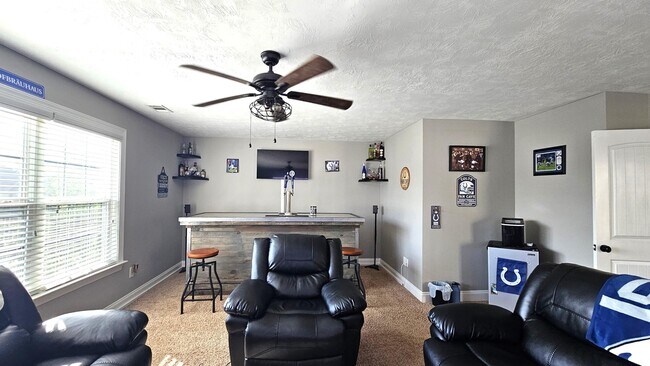 Building Photo - 821 Herrington Dr