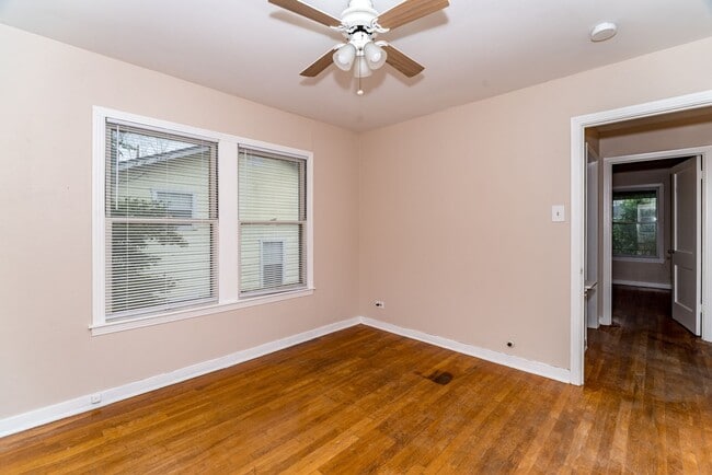 Building Photo - TERRELL HEIGHTS DUPLEX - ALAMO HEIGHTS I.S.D.