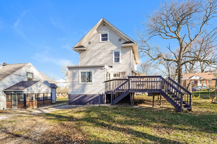 Building Photo - 788 Saxon Ave