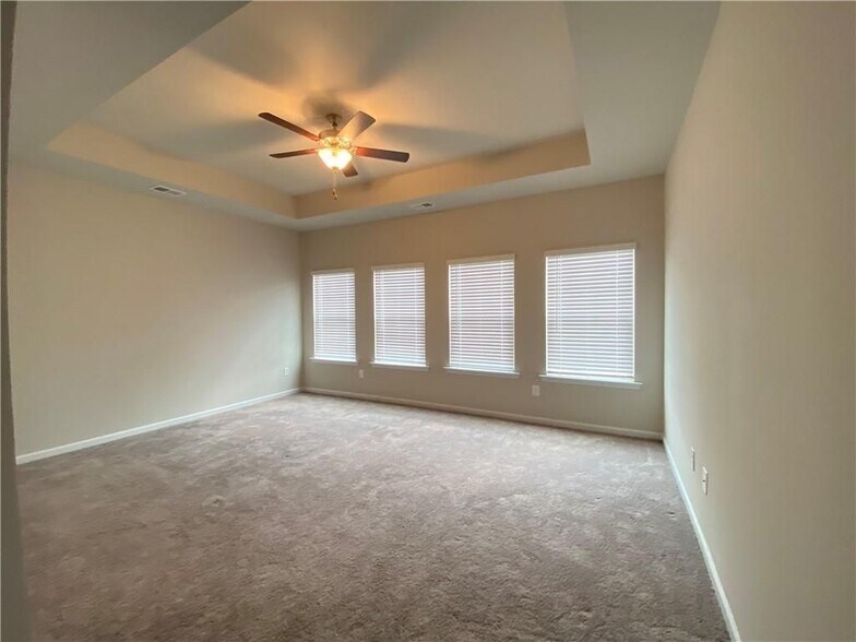 Building Photo - 2597 Bloom Cir