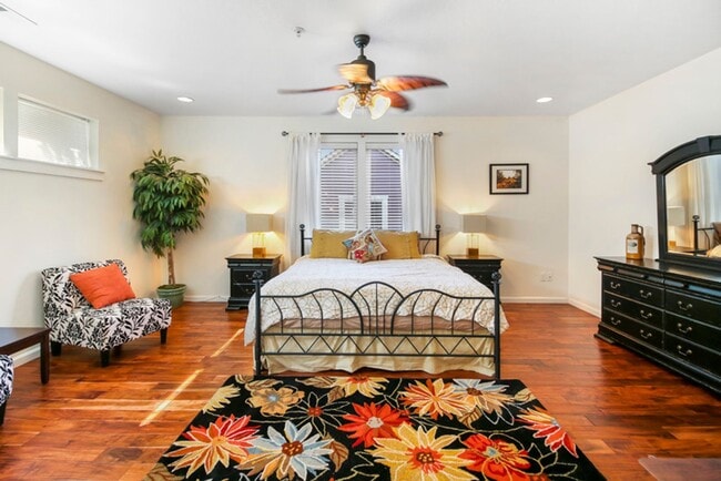 Building Photo - Parker Townhome: Luxurious Furnished Townhome, Attached 2 Car Garage, $300 Utility Fee