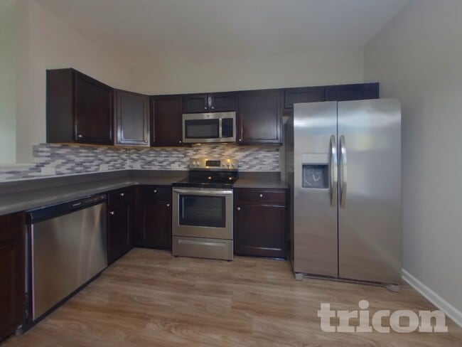 Building Photo - 1069 Joselynn Drive