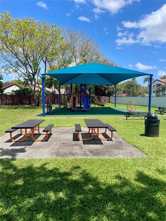 Building Photo - 6109 NW 171st St