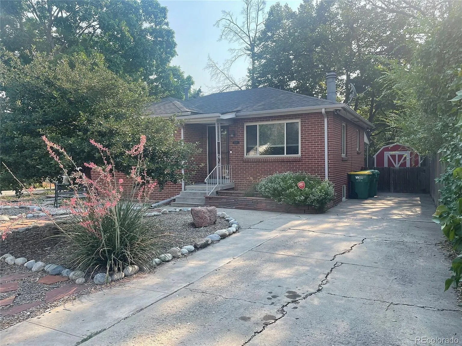 Beautiful exterior - 1210 Vance St