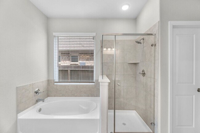 Building Photo - 24430 Piney Harbor Ln
