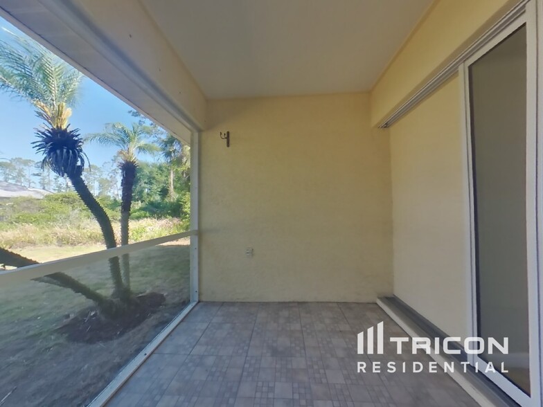 Building Photo - 4431 Vaquero St