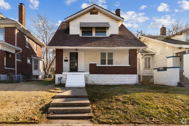Building Photo - 731 Cecil Ave