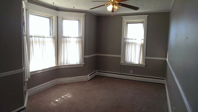 Living Room - 621-1 Herman Ave