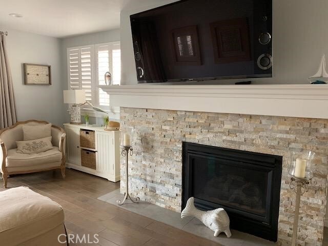 Building Photo - 122 Roycroft Ave