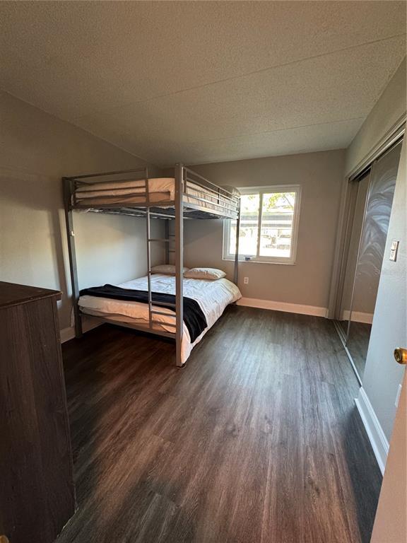 Building Photo - 109 Pine Ct