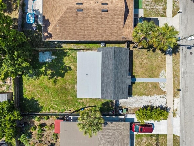 Building Photo - 8613 N 14th St