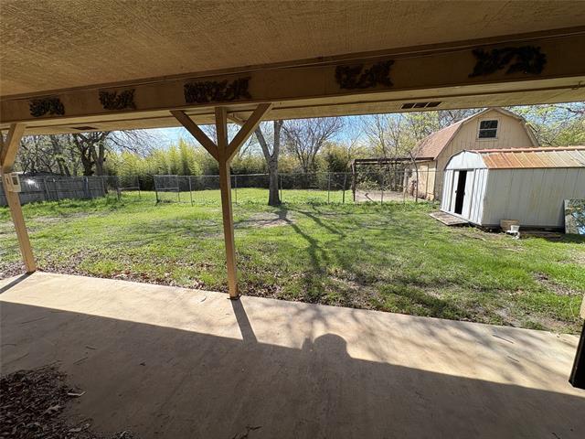 Building Photo - 8111 Llano Ave