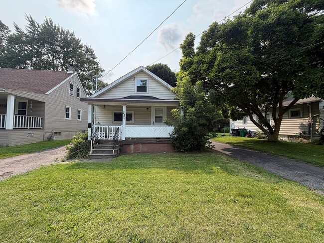Building Photo - 230 72nd St