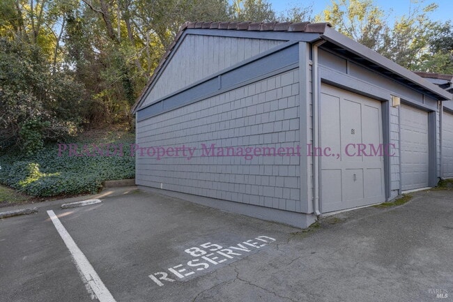 Building Photo - 85 Gazania Ct