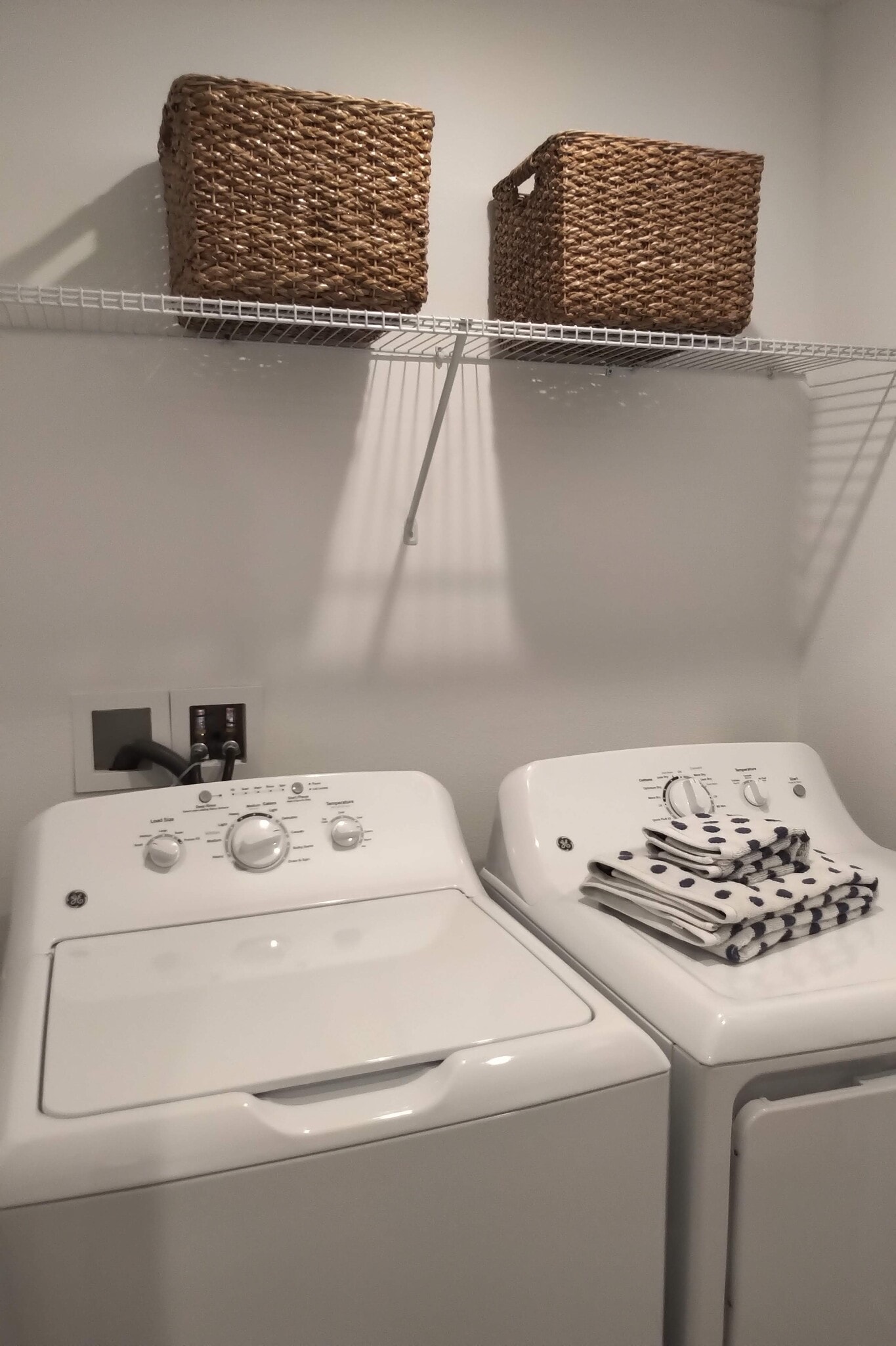 Laundry Area - 2nd floor - 6111 Fairmont Ln