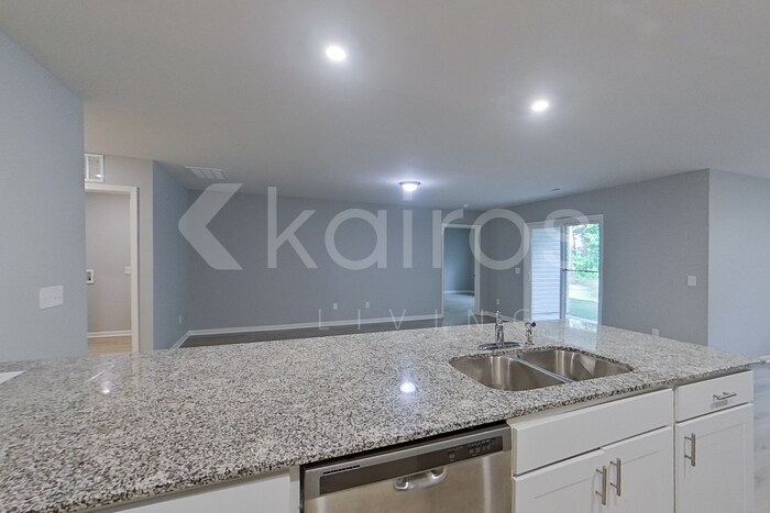Building Photo - 2519 Upland Cir