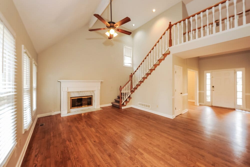 Building Photo - 1798 Poinsettia Dr