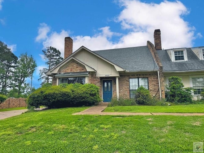 Building Photo - 4/2.5 PG Townhouse Available