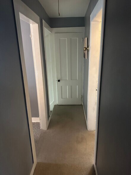 Primary Photo - 58 Tolland St