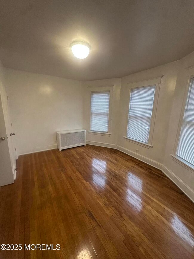 Building Photo - 104 Welton St