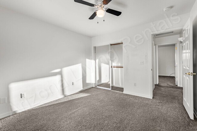 Building Photo - PERFECT CUL-DE-SAC HOME