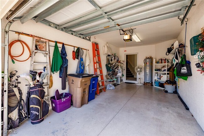 Building Photo - 3011 Meandering Way