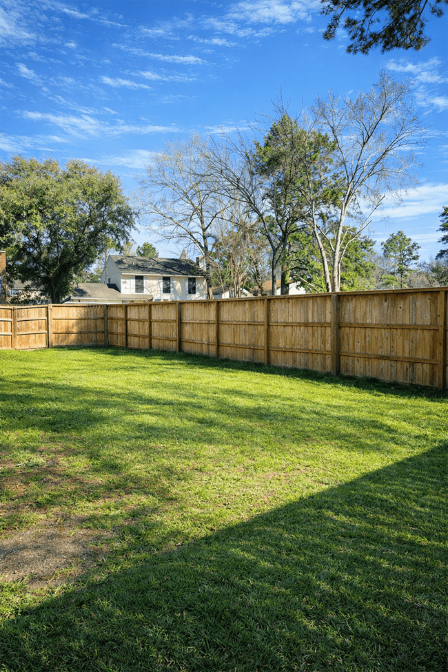 Building Photo - 25538 Sugar Valley Ln