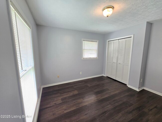 Building Photo - 9313 Le Beau Ct