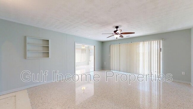 Building Photo - 3111 26th St W