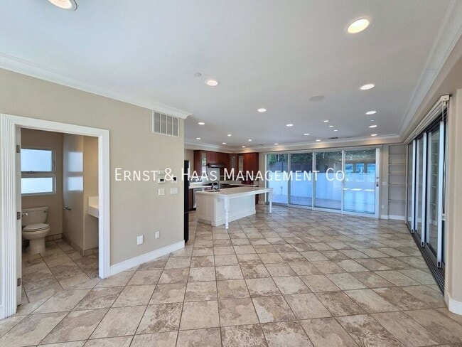 Building Photo - 1848 Benecia Ave