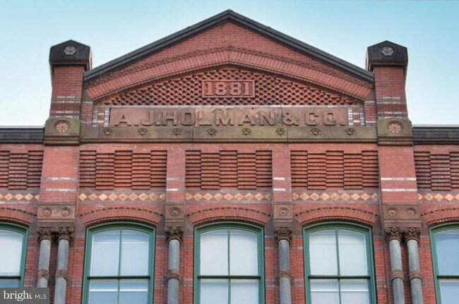 Building Photo - 1222 Arch St