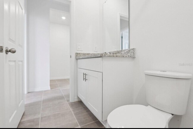 Building Photo - 2310 White Tail St